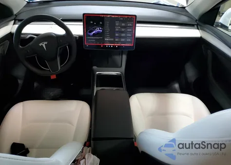 2025 Tesla Model Y from USA, damaged, VIN 7SAYGDEE0SF223382